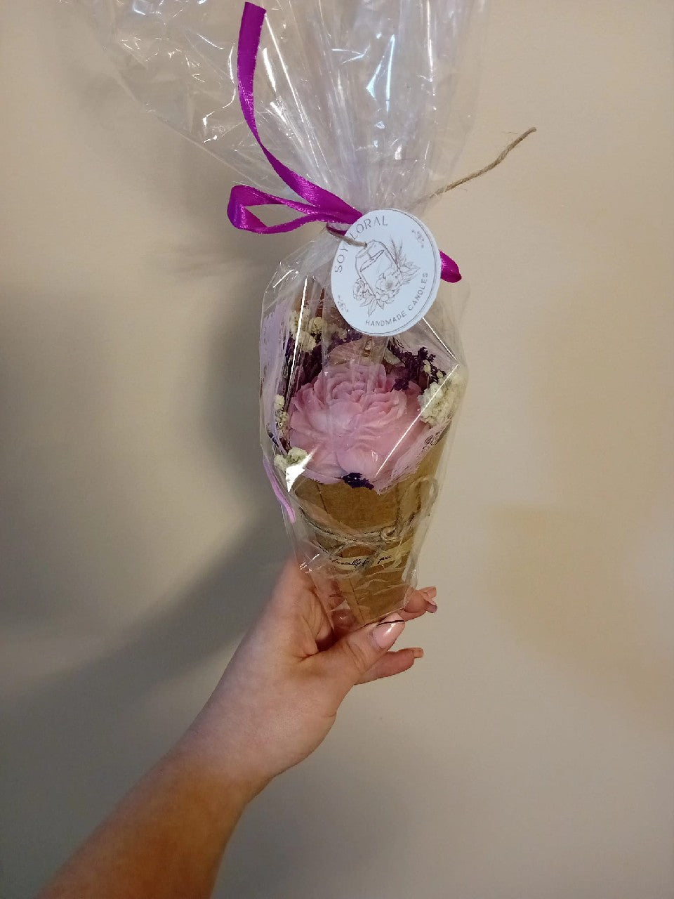 Świeczka sojowa mini bukiet – podziękowanie dla gości | Ręcznie robiona świeca prezentowa