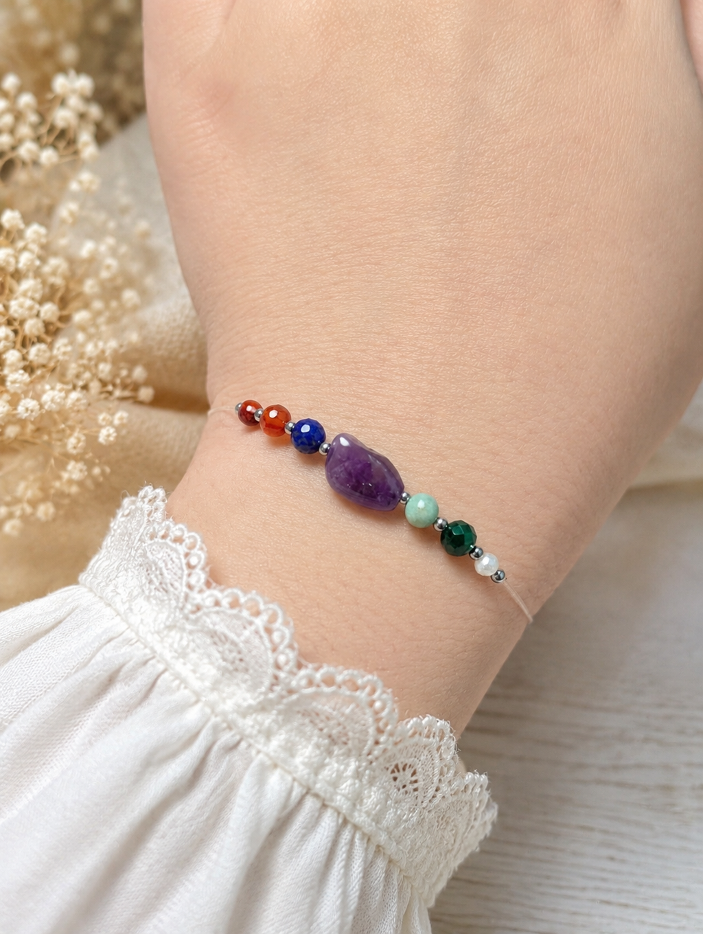 Bransoletka 7 Czakr z Kamieni Naturalnych na Bezbarwnej Gumce – Ametyst Amazonit Lapis Lazuli Karneol Handmade